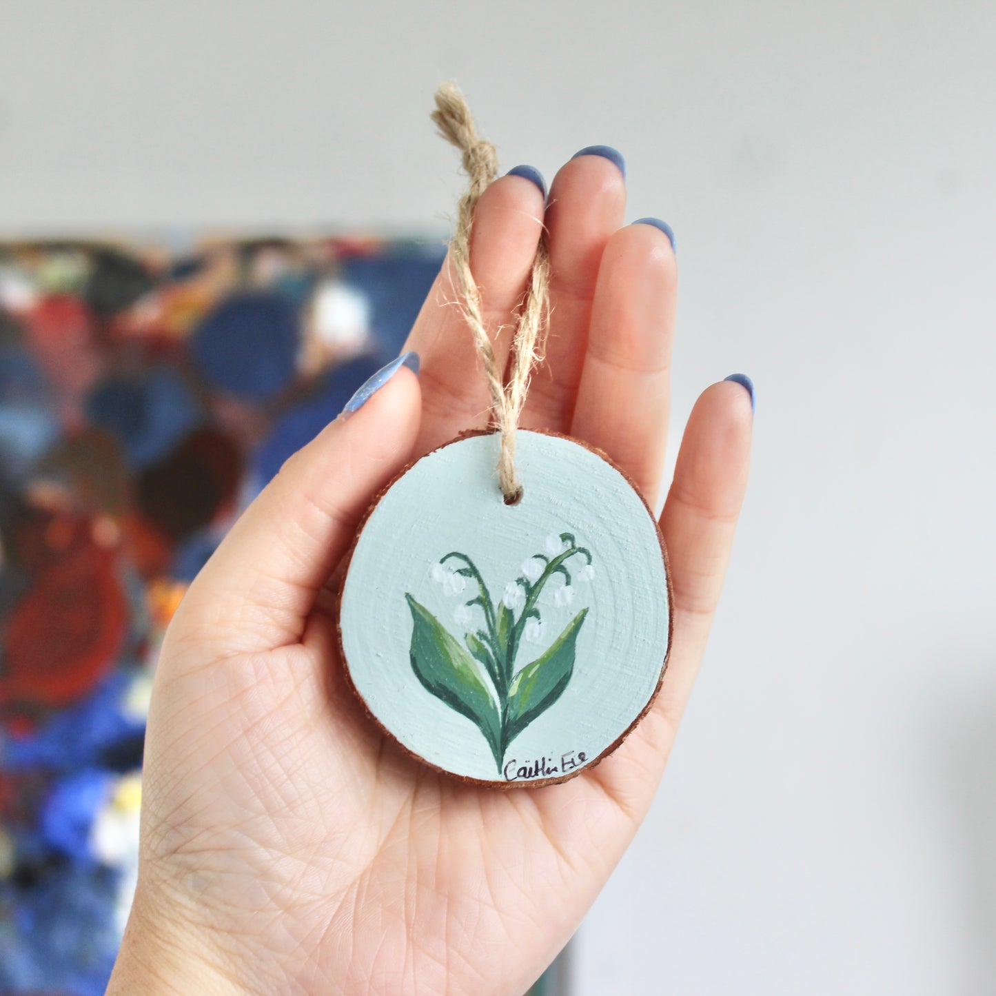Hand-Painted Lily of the Valley Wood Slice with Twine, Original Floral Artwork, Rustic Home Decor, Unique Welsh decoration