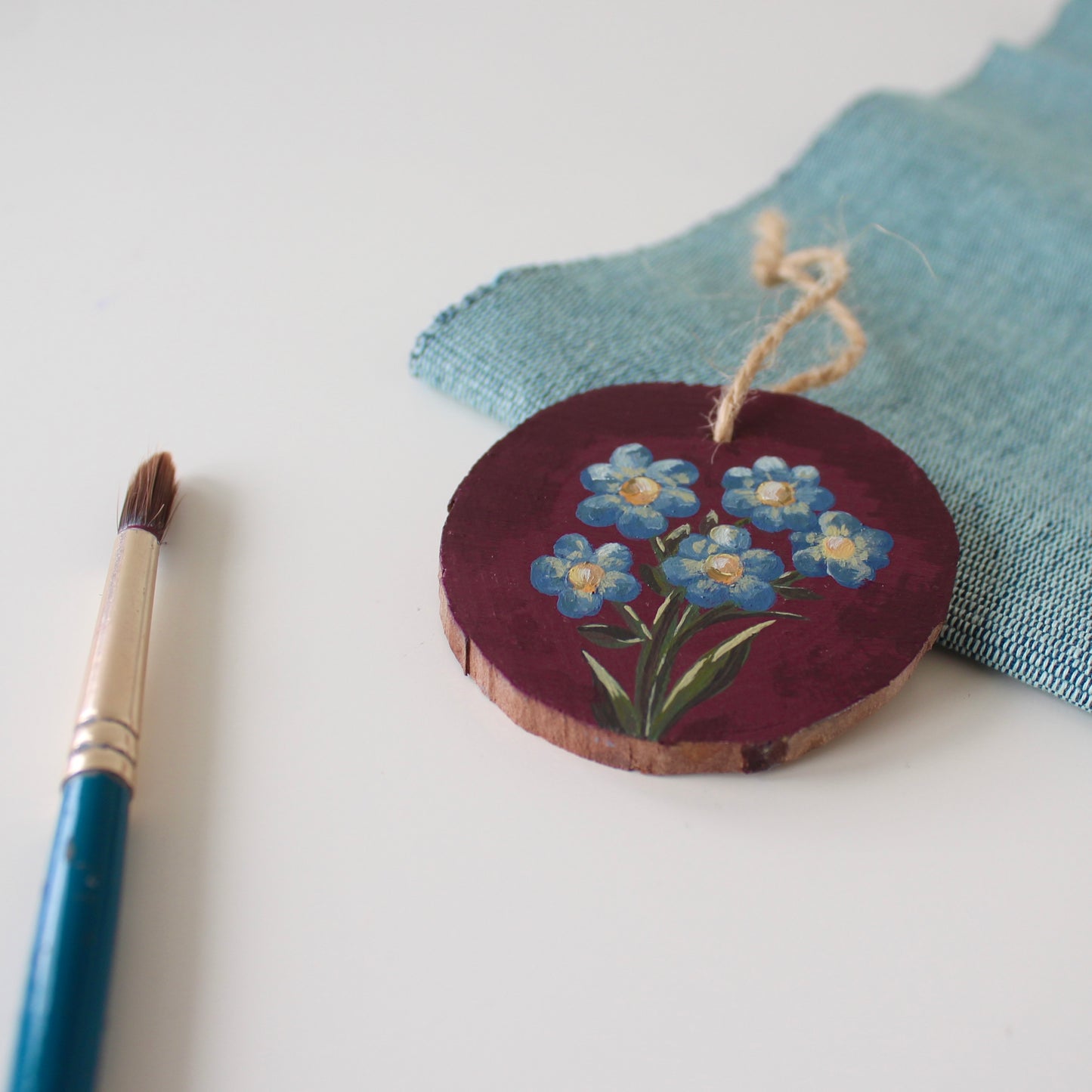 Small Wooden Forget Me Not Flowers Hanging ornament, floral wood slice decoration