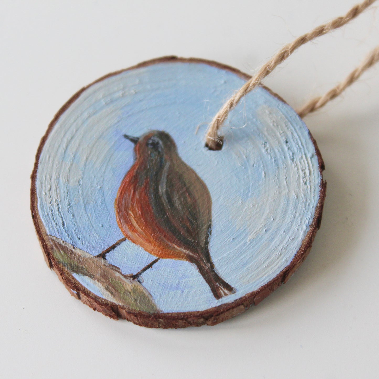 Rustic Hand-Painted Robin Christmas Ornament - Wood Slice Holiday Decoration
