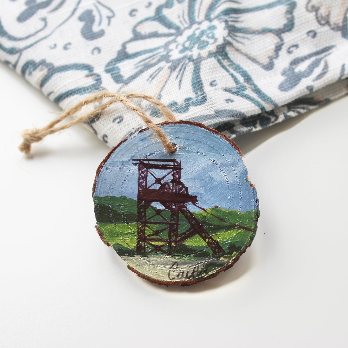 Rustic Colliery Wheel Wood Slice Painting with Twine. Hand-Painted Mining Art, Unique Welsh Gift