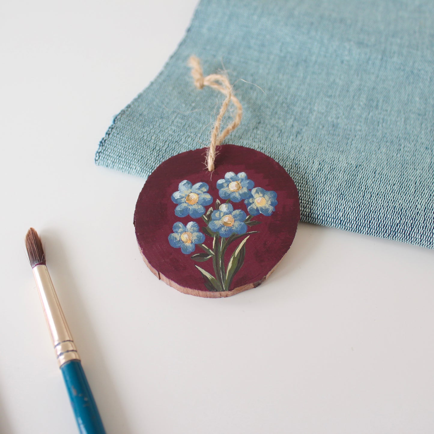 Small Wooden Forget Me Not Flowers Hanging ornament, floral wood slice painting.